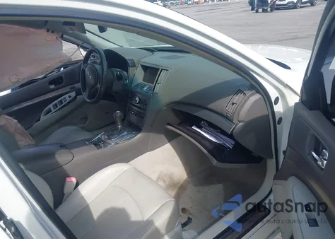 2012 Infiniti G37 Journey z USA, uszkodzony, nr VIN JN1CV6AP3CM932948